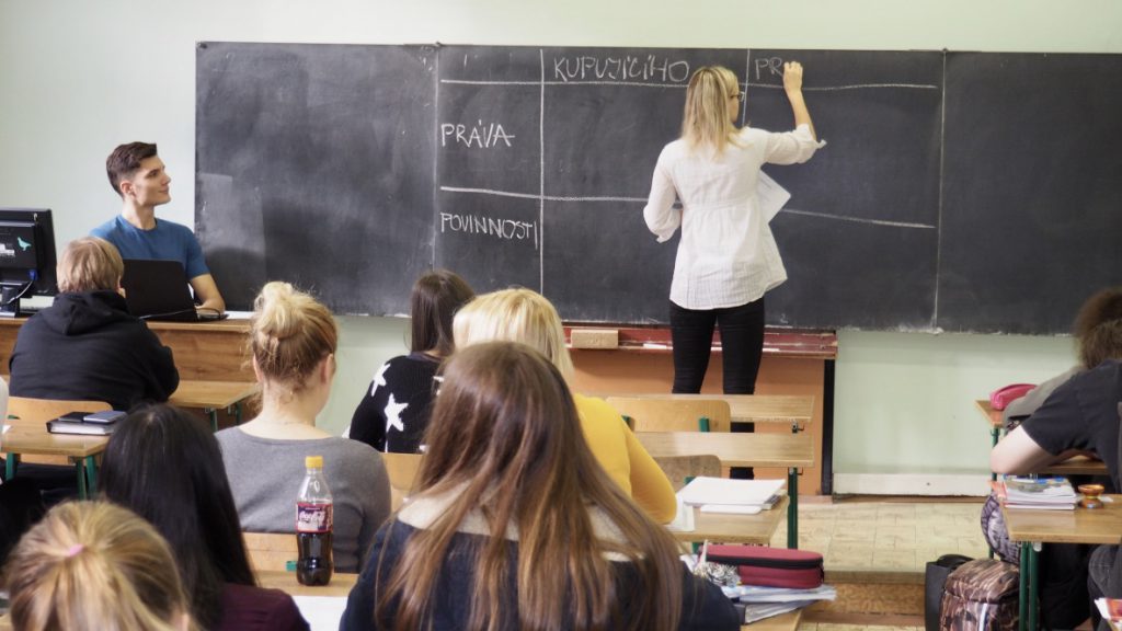 Přednášky spotřebitelského právo na středních školách